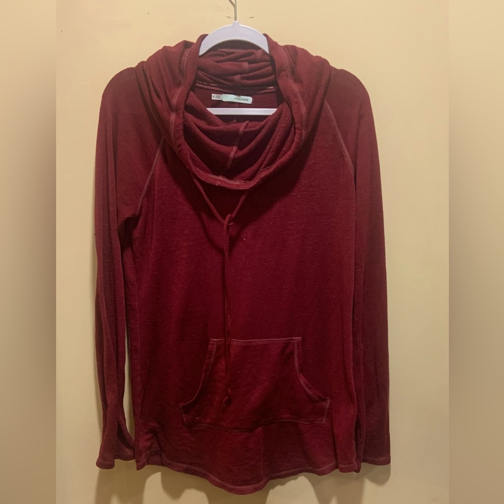 Long neck hoodie